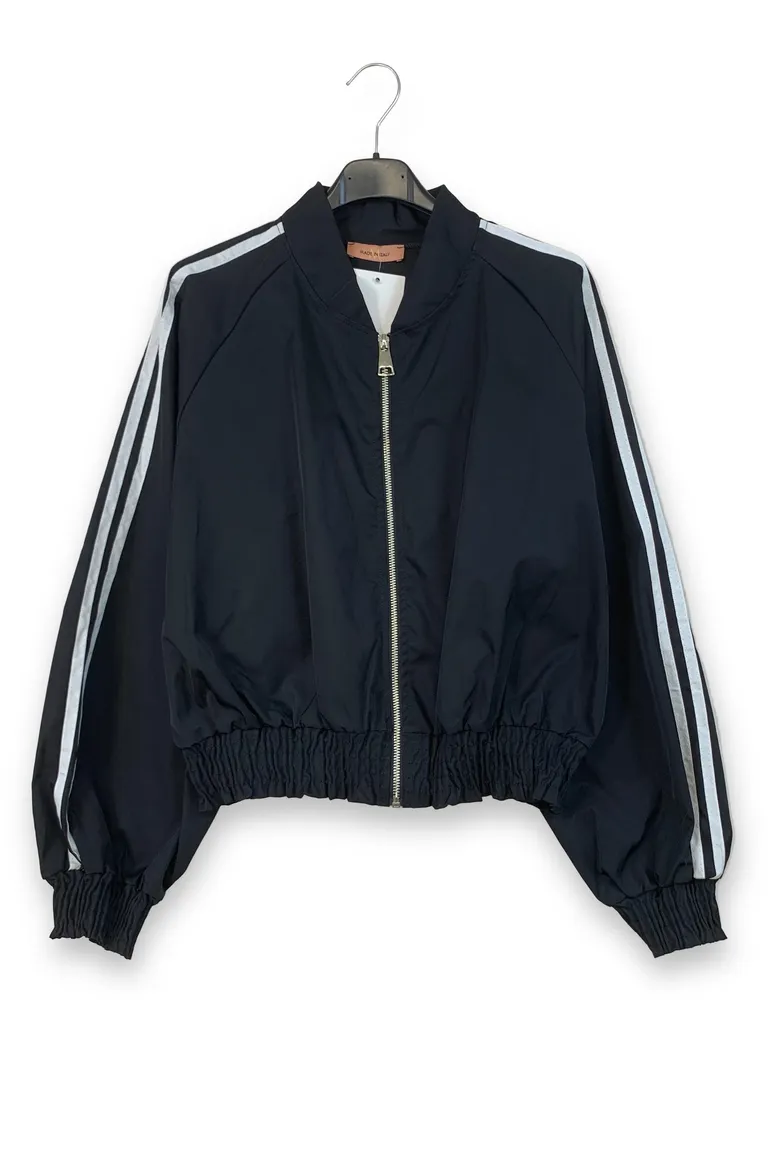 Bomber - Image 8