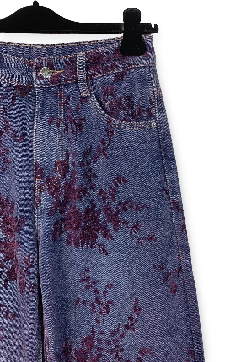 Jeans - Image 2