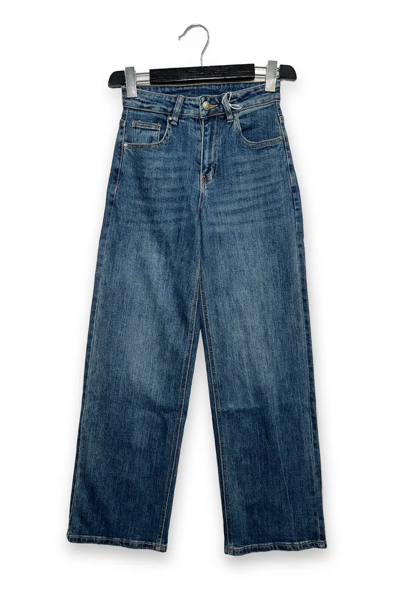Jeans - Image 4