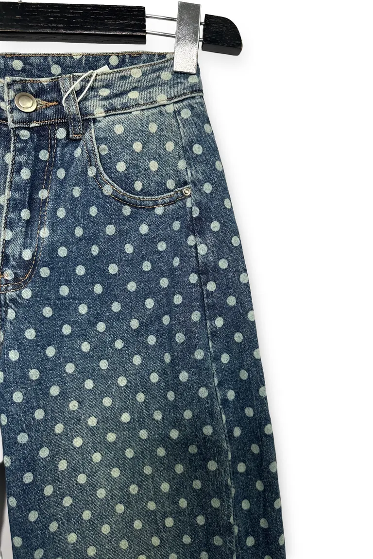 Jeans - Image 2