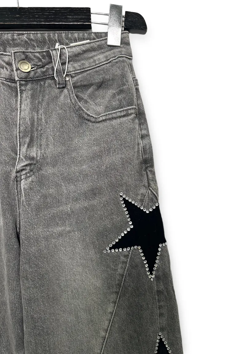 Jeans - Image 2