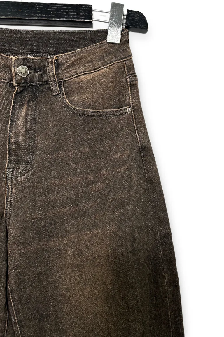 Jeans - Image 2