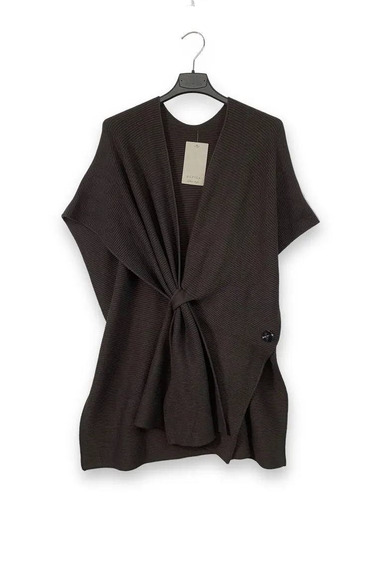 Poncho - Image 7