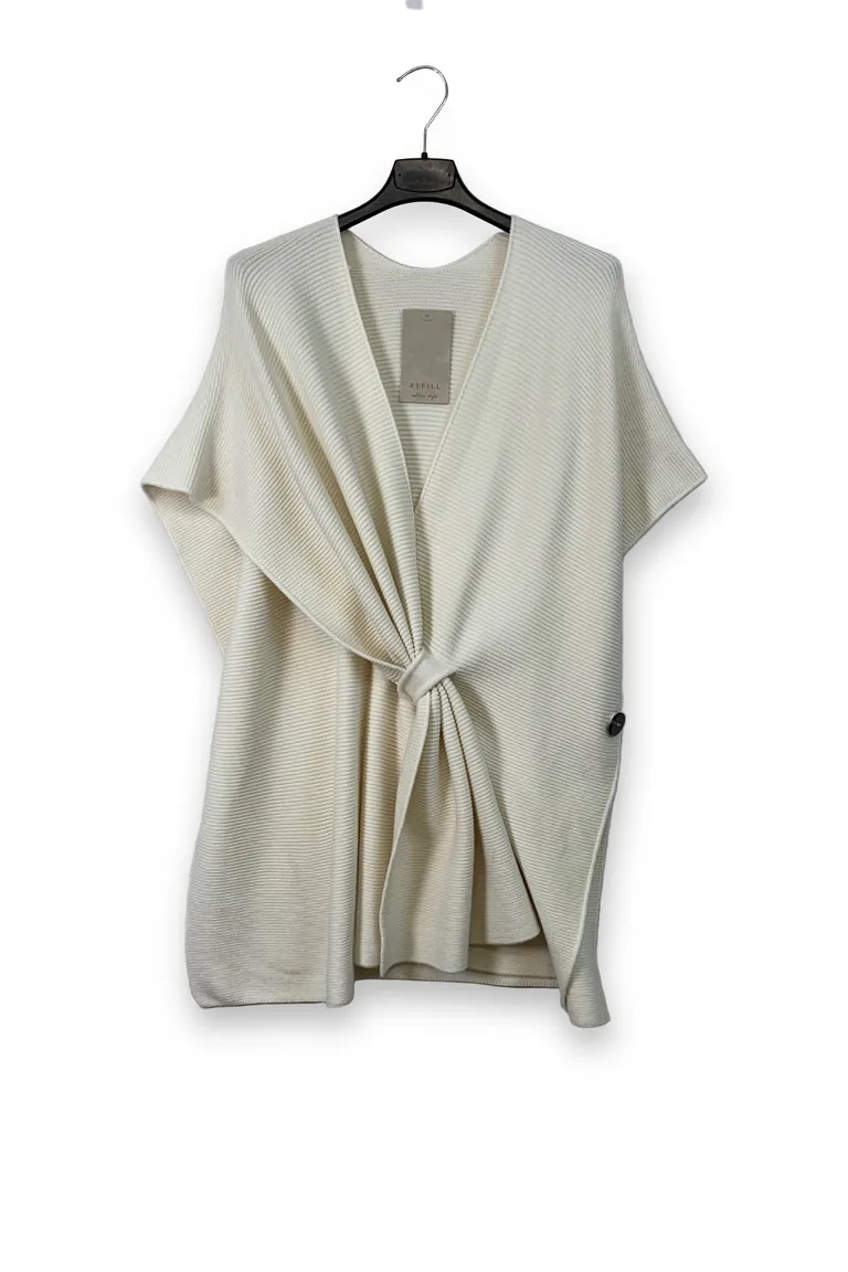 Poncho - Image 10