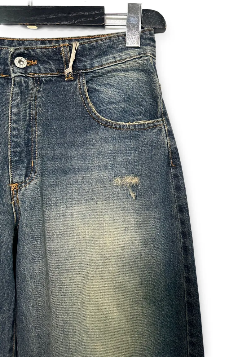 Jeans - Image 2