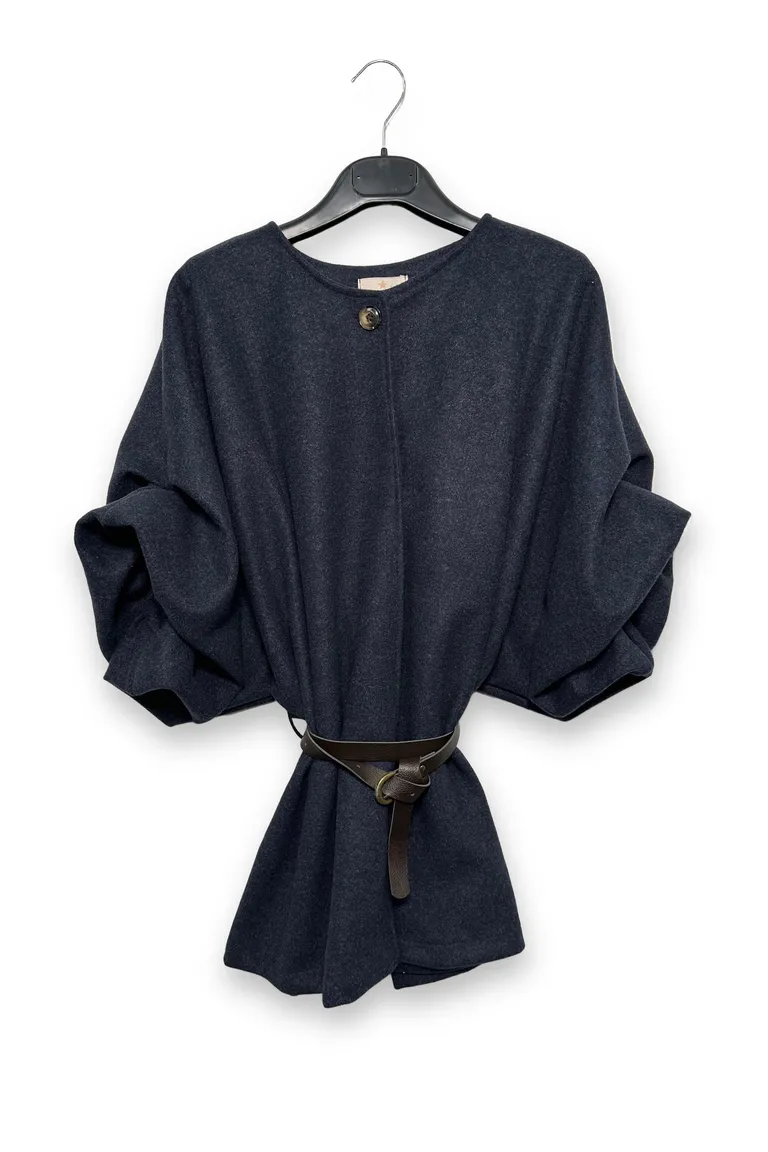 Poncho - Image 6