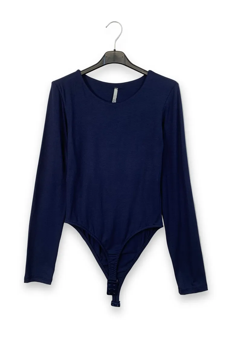 Body - Image 10
